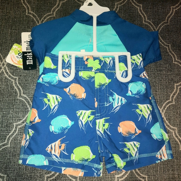 NWT Boy's 18 months Bathing suit and rash guard - Picture 3 of 4